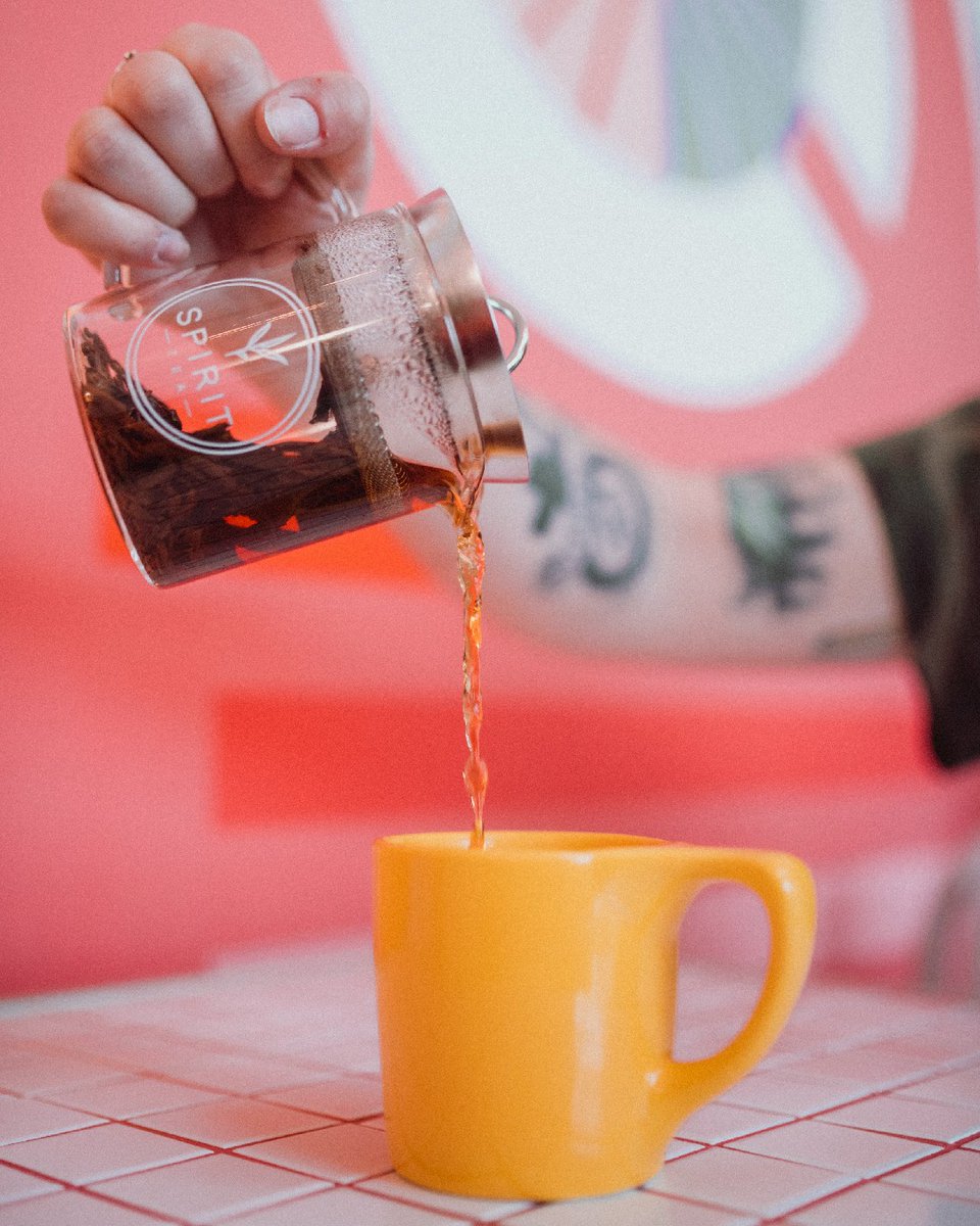 SpiritTea_'s tweet photo. Tea can be as lively as it can be calming. @matryoshkacoffee in Nashville is a good example.

📷 @oigaperoque https://t.co/jCRF5NOFFZ