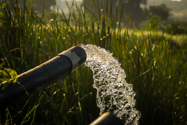 AgoroCarbon's tweet photo. This #ScienceThursday we are looking at #WaterManagement in India's #agrisector! 👉 Prof. Sudarshan Dutta, lead agronomist @AgoroCarbonIN, explains how we can reach efficient #irrigation💧
Read more➡️ https://t.co/D4TPh9gY5q
#article #IndianAgriculture
#SustainableFuture https://t.co/EkwRVGoQu1