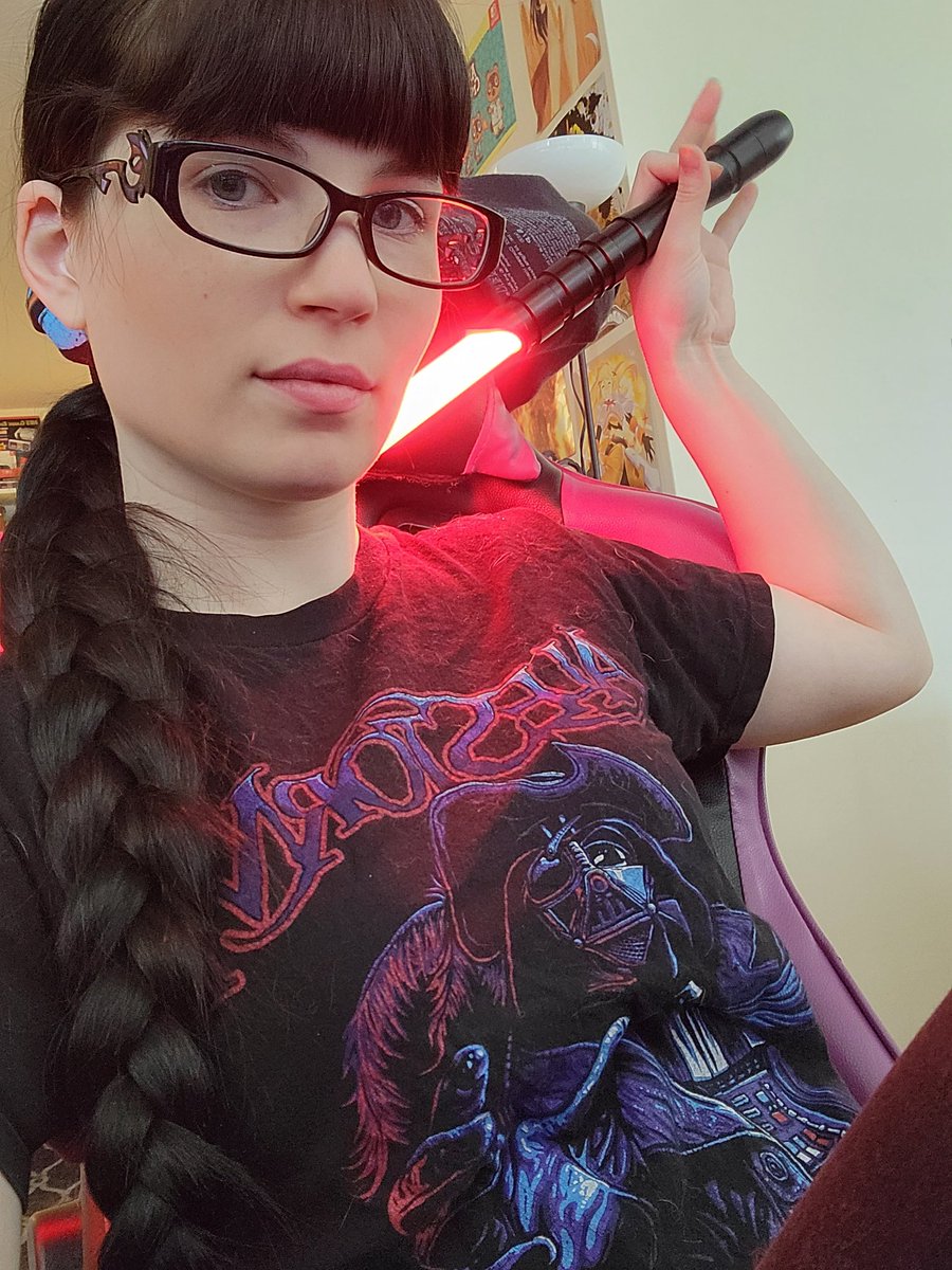 KyuuTpie's tweet photo. Guys I finally won a #Gfule giveaway!! A great way to wake up on #Revengeofthe5th. #MayThe4thBeWithYou https://t.co/9212Ophrhx