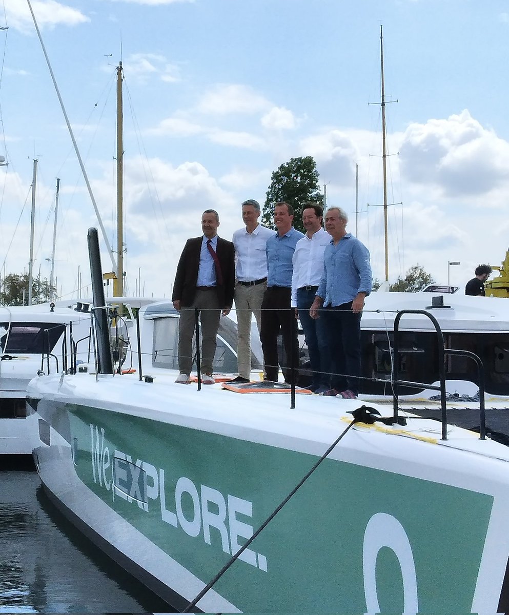 Quelle joie et quelle fierté 🤩. 
Ce matin, #WeExplore, notre catamaran biosourcé, a été mis à l'eau 🚀. 
Après des années de R&amp;D et 8 mois de travaux, le projet se concrétise 👊🏼. 
Une preuve de concept supplémentaire pour montrer que d'autres voies sont possibles 🌍.