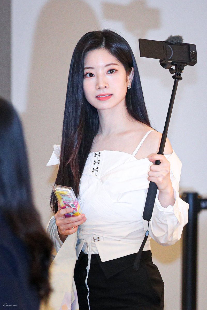 BrighterThanW's tweet photo. 030522 - DFESTA 

🤍🤍🤍  Multiverse Of Angel🤍🤍🤍

@JYPETWICE
@JYPETWICE_JAPAN
#TWICE #DAHYUN #트와이스 #다현 #ダヒョン  #金多賢 https://t.co/cLNmAJKekD