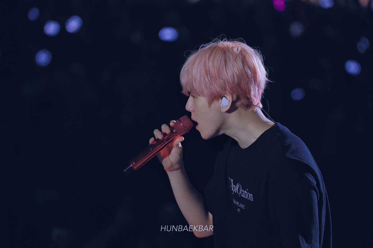 hunbaekbar's tweet photo. @B_hundred_Hyun 생일 축하해 😘 生日快乐🎂
#해피큥데이
#HappyBaekhyunDay
#새프로필사진 https://t.co/qObaeez135