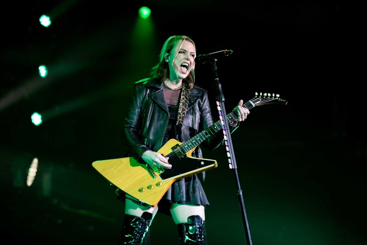 ROCK with @Halestorm 💥🎸 for $25! Don't miss your chance to see Halestorm w/ @TPROfficial on Saturday, July 23 for a rockin' price 🤑 🎫: livemu.sc/3w2Eekh
