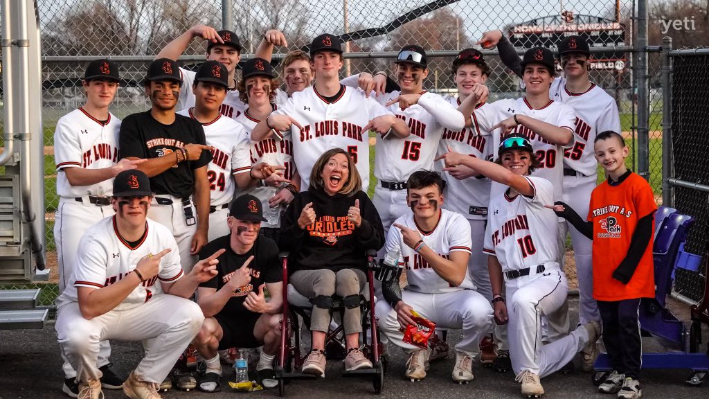 SLP_Baseball's tweet photo. Lynn and the guys after Strike Out ALS night! https://t.co/O7ejGY2MWZ
