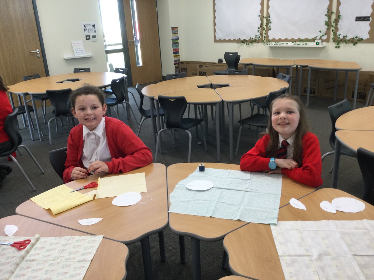 One of our fantastic Foxes loves to sew - and is incredibly talented! She asked if she could set up a lunchtime club to share her passion. She has planned each session, organised resources and ran the first club today! We are so proud of her 🤩✨ <a href="/HMC_School/">High Meadow Community School</a> <a href="/Burley_HMCS/">Mrs Burley</a>