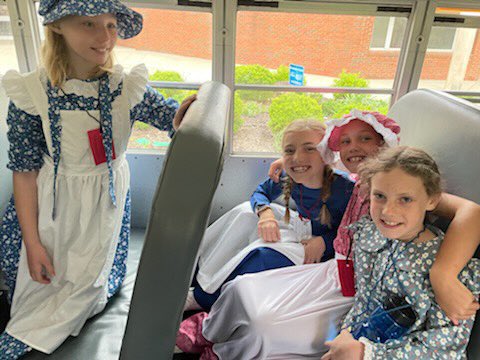 Old Worthington <a href="/GranbyGators/">Granby Gators</a>