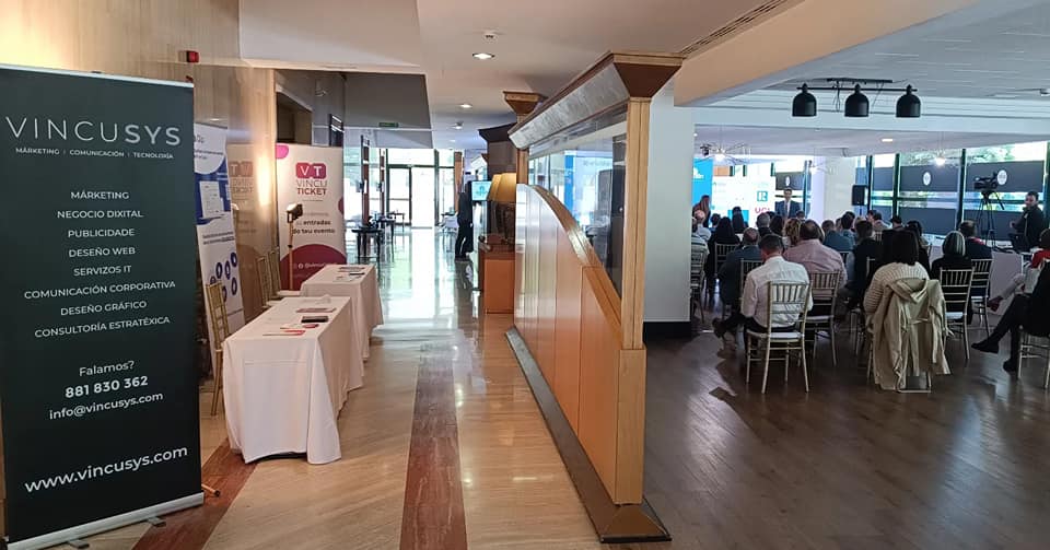 vincusys's tweet photo. Hoy estamos en el III Congreso Inmobiliario de Galicia, organizado por #Agalin, que acaba de arrancar su jornada exclusiva para socios. Un honor ser su partner de #marketing y un placer aportar nuestro granito de arena como patrocinadores.
🥂🍾 ¡Por muchos congresos más!🥂🍾 https://t.co/cSkAN7tUTL