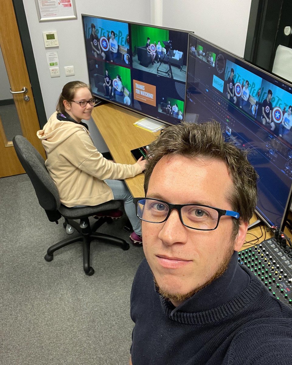 gary_rose's tweet photo. More new faces to #DSFCTVStudioClub! Welcome to the team Lucy! Excellent debut as #visionmixer!
#TVStudioClub
#CDMPTV #DSFCTVStudio
#BTEC @pearsonbtec #BTECCDMP #multicam #multicamera #Tricaster #tvstudio #NewTek #DSFCTVStudioClub https://t.co/sXxnxMinST