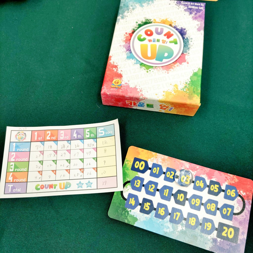 fumituki_ryo's tweet photo. まだまだ戦利品会!リゴレ!
#controlV
コピペをしていくよ!でかいのはロマンだよ!
#9×9Do!!
九九だよ!点数も掛け算、悩ましいけどカード取れないこと
#イージーカムイージーゴー
ダイスでお題ボトルかわいい
#カウントアップ
肝心なところで被らなーい! https://t.co/XYO9tczQpc