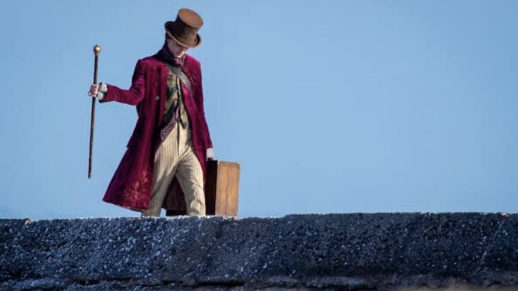 TwinsMirror's tweet photo. We can’t wait to see #TimothéeChalamet in #Wonka! 
Already from the few photos being leaked we are so hyped for this! #WeLoveChocolate #GoldenTicket https://t.co/vy8gVFKsTL