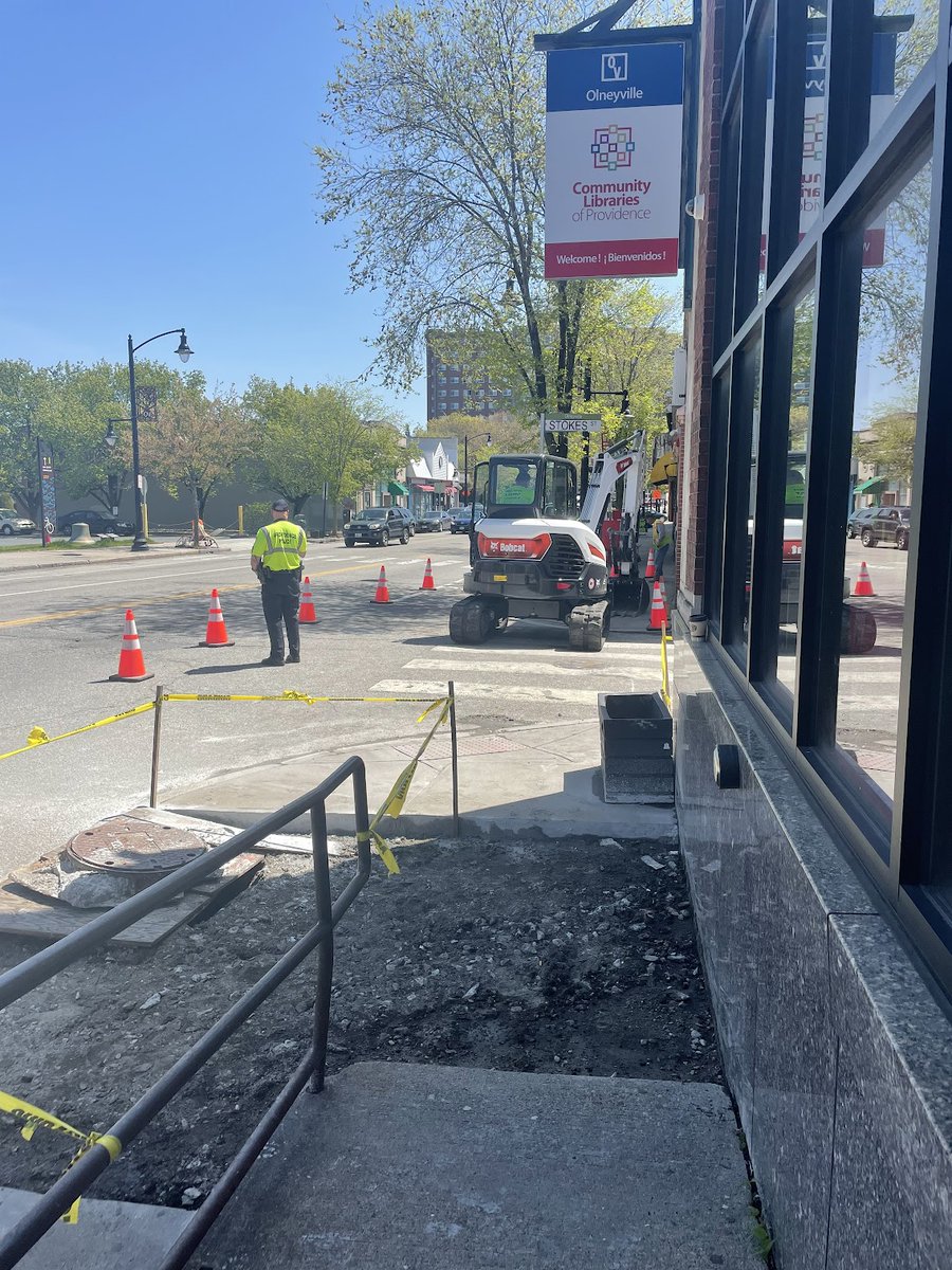 Olneyville Library tweet media