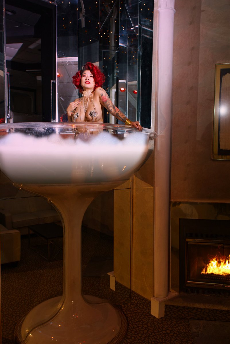 Calamity Chang tweet media