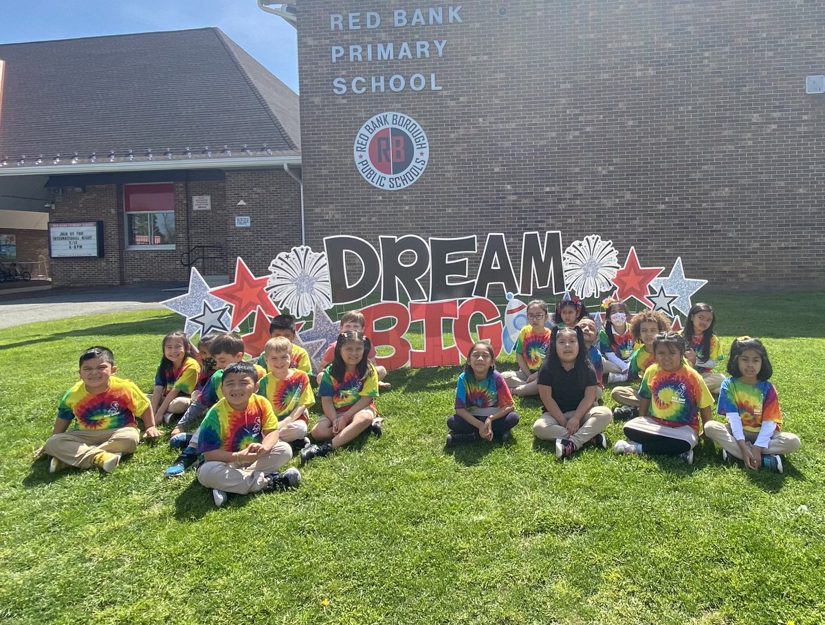 pmcollins04's tweet photo. What an exciting day, 1st field trip ever for our class!Thank you @MonmouthMuseum it was AMAZING! @rbpsEAGLES @DreamBigRB @MsBlackRBPS https://t.co/ljFkpmRtzI