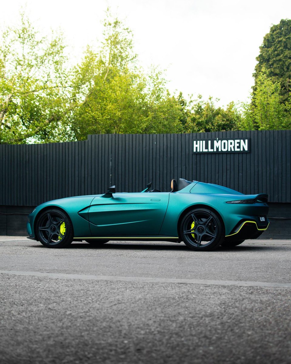 hillmoren's tweet photo. It isn’t just a car. It’s a piece of automotive art🇬🇧 Aston Martin truly hit a home run producing the V12 Speedster! This is No.57 of 88 produced Worldwide🌍 We believe this is the first RHD Uk supplied Speedster offered on the open market. #astonmartin #auto https://t.co/dpgLWzbSnN