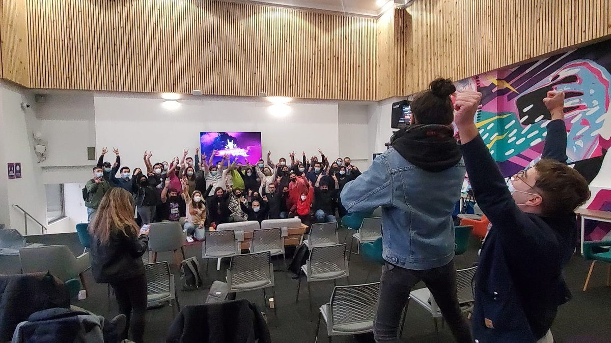 Dacuscom's tweet image. ¡Jueves, cámara y acción! "Detrás de cámaras con el equipo Dacus"

#amamosloquehacemos #videoclip #grabación #equipodetrabajo #dacuscomunicaciones #agenciacreativa #trabajoenequipo