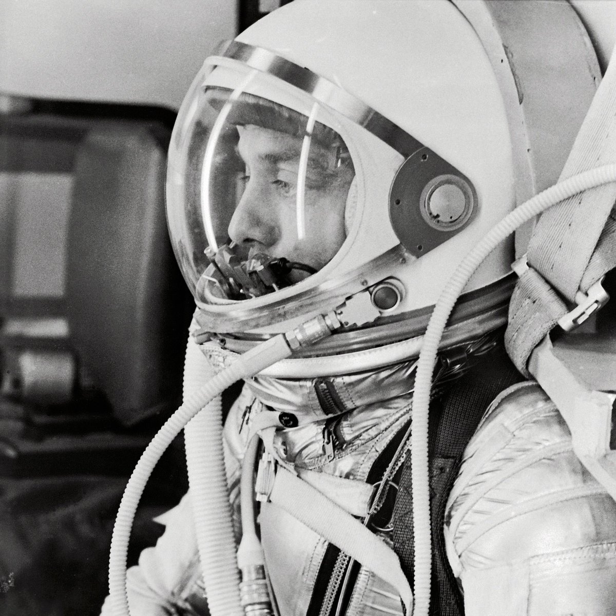 Blue Origin tweet media