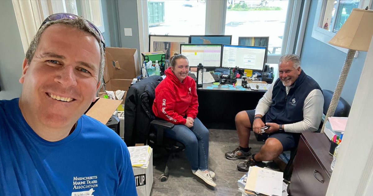BoatMass's tweet photo. Great day to deliver Stay Local Boat Ma cards.  SHM Plymouth, SHM Sunset Bay and Hingham Shipyard Marinas.  Nice to meet @Plymouth_Harbor Chad Hunter and see their awesome new facility and training center.  #StayLocalBoatMa #MyLocalMa #BoatMA https://t.co/kdkBYzhqW3
