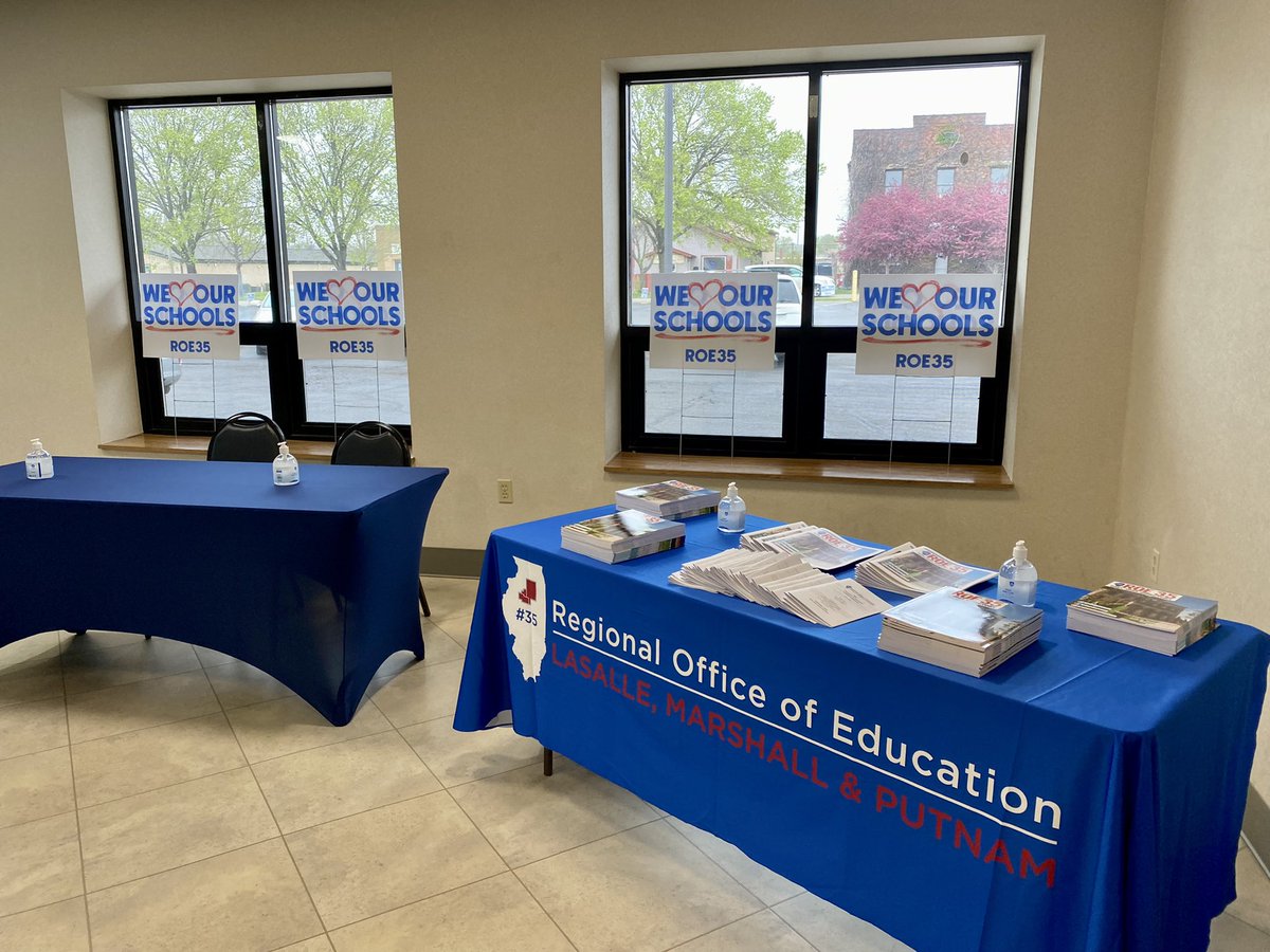 LMPROE35's tweet photo. Preparing for tonight’s event! We are excited to honor excellence in education! #we❤️ourschools #roe35 https://t.co/S0wMcLtXA1