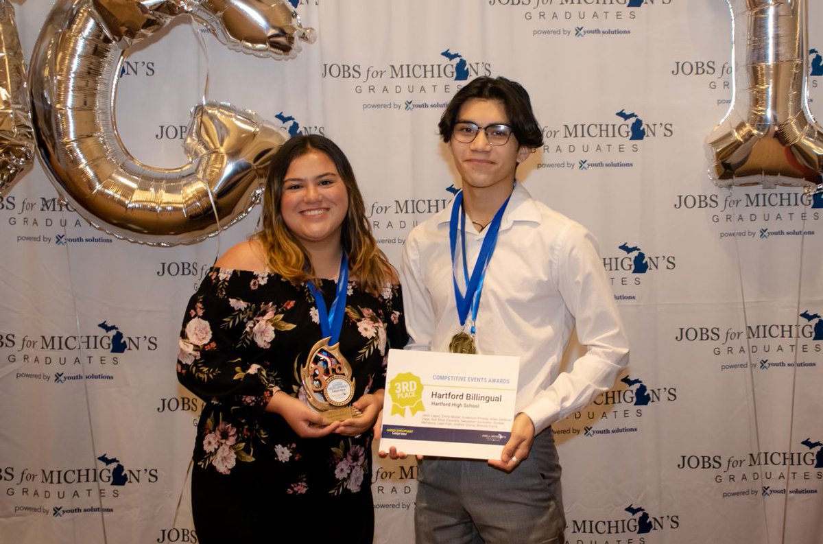 Congratulations to our 2022 Chapter Marketing winners on your well-deserved success! 🥇🥈🥉 Click here to watch 1st place video, “Our Voices, Our Choices” submitted by the youth of Bridge Academy of Southwest Michigan: bit.ly/3ybsFtN

#TeamJMG #JMGCDC2022 #YouthVoices