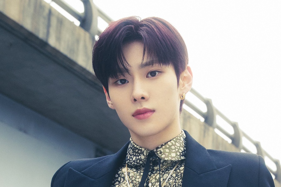 soompi's tweet photo. P NATION's New Boy Group #TNX Releases New Debut Teasers For #KyungJun 
https://t.co/bXy8eBm5Ob https://t.co/f5wRkFgcka