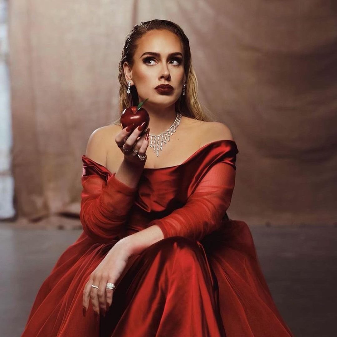 SonyMusicUK's tweet image. Happy Birthday @Adele 🖤