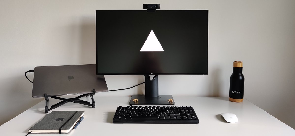 jano_ry's tweet photo. A new era will start soon... ▲ @vercel https://t.co/eY4CiMnEBF