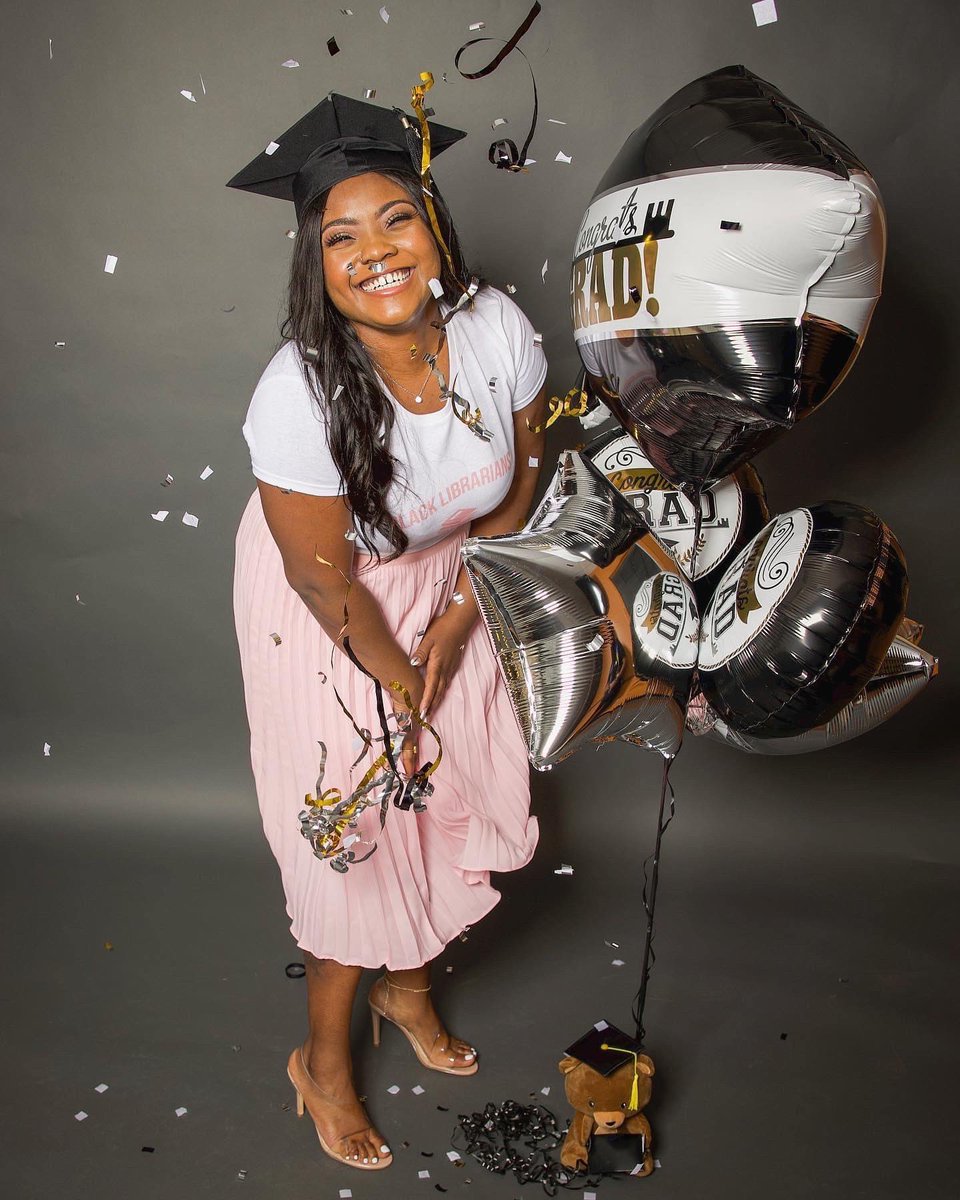 Miss_Pernell's tweet photo. Walking across that stage this weekend!! 🎉🎓 https://t.co/Nl69PW4LK3
