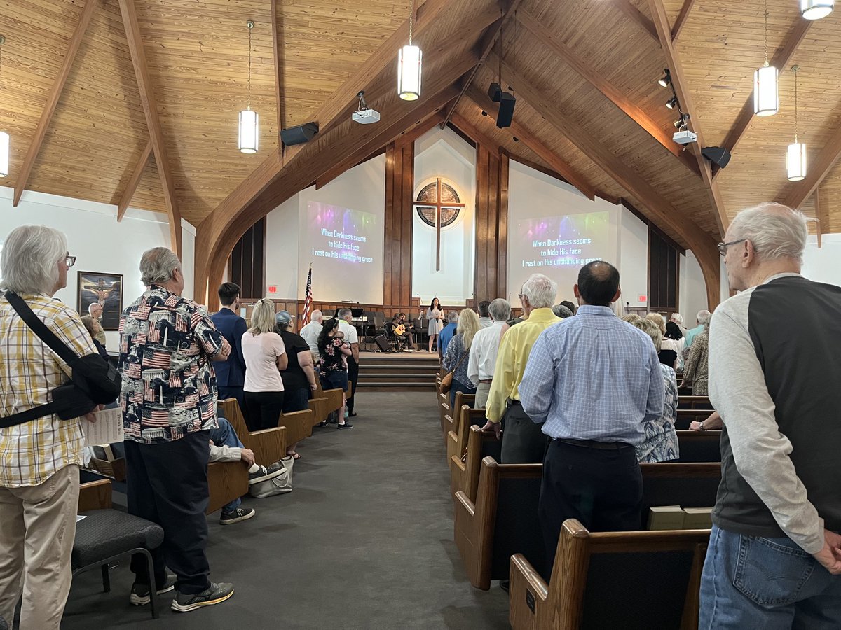 TracyK_Herald's tweet photo. Former Vice President Mike Pence about to speak at Lakewood Baptist Church in Rock Hill ⁦@RHHerald⁩ https://t.co/wzMoiyfZbT