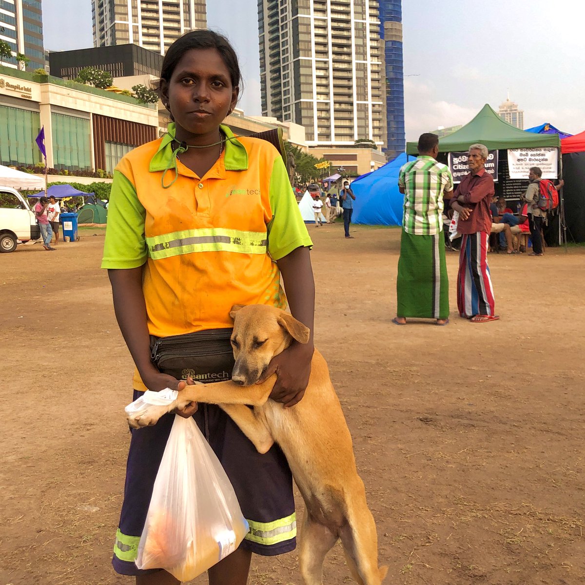 Maleesha_G's tweet photo. Compassion in times of crisis. I met Anusha and her rescued dog today at #GotaGoGama 

She has 10 more rescues at home! This adorable one that she’s holding, comes to work with her everyday. 

Hope her compassion inspires more to adopt a dog in need, instead of buying 🤍 https://t.co/y62Ludx3b5