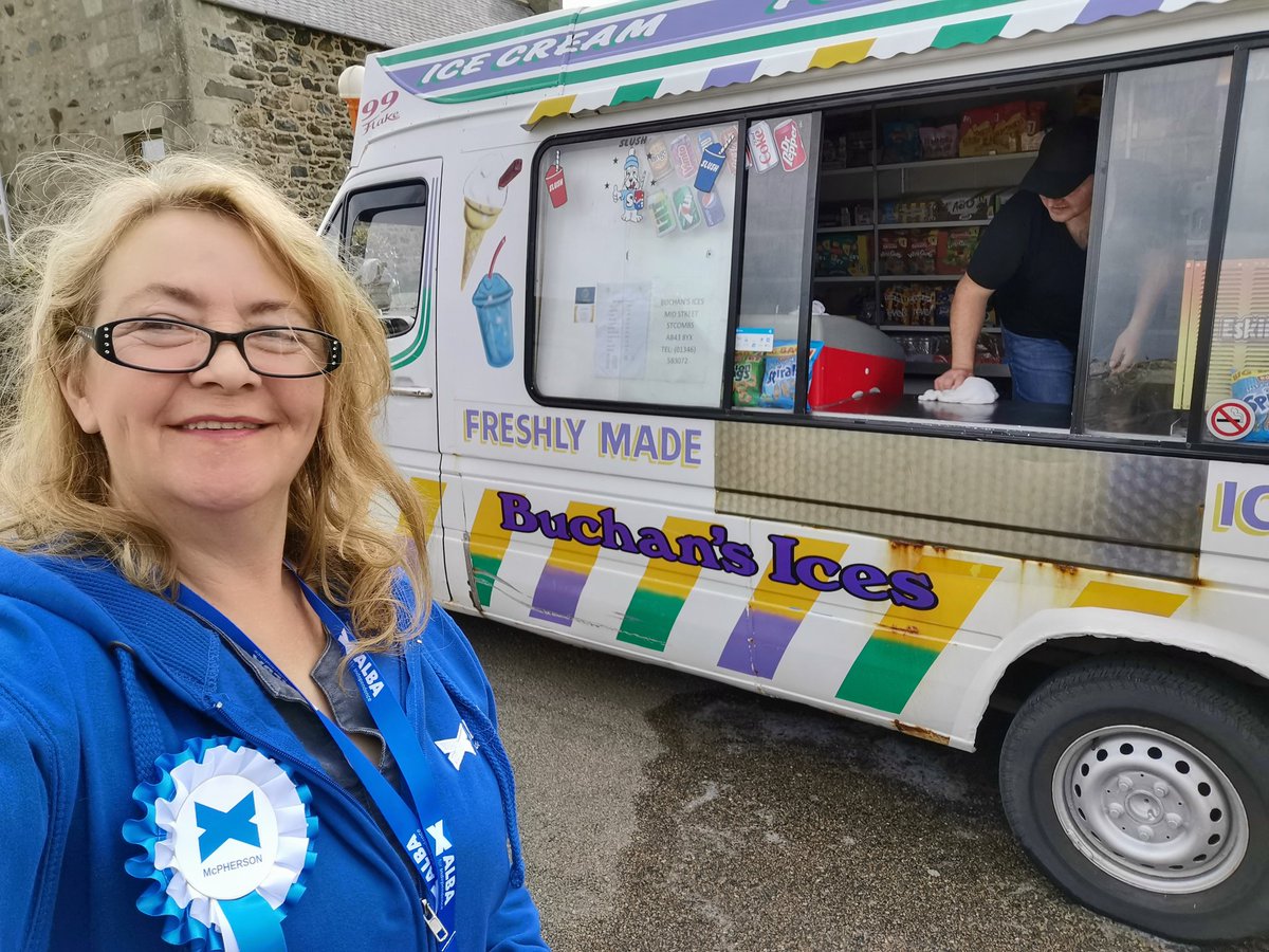 McpTrishy's tweet photo. No visit round the villages of the Ward wd be complete without including the beautiful St. Combs...
And just by chance, nipping to the Buchan Ices ice cream van!
#ALBAbecause #Alba
@AlbaAberdeenshr https://t.co/WbS0RxdMFn