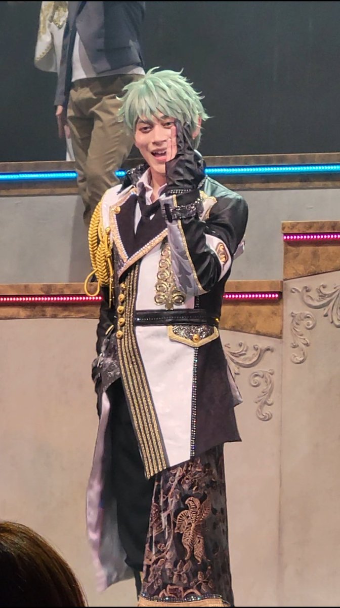__NoVe's tweet photo. 自分のスマホで撮影できる日が来るなんて思ってなかったよね

#青オペ https://t.co/tFBMj9IXZo