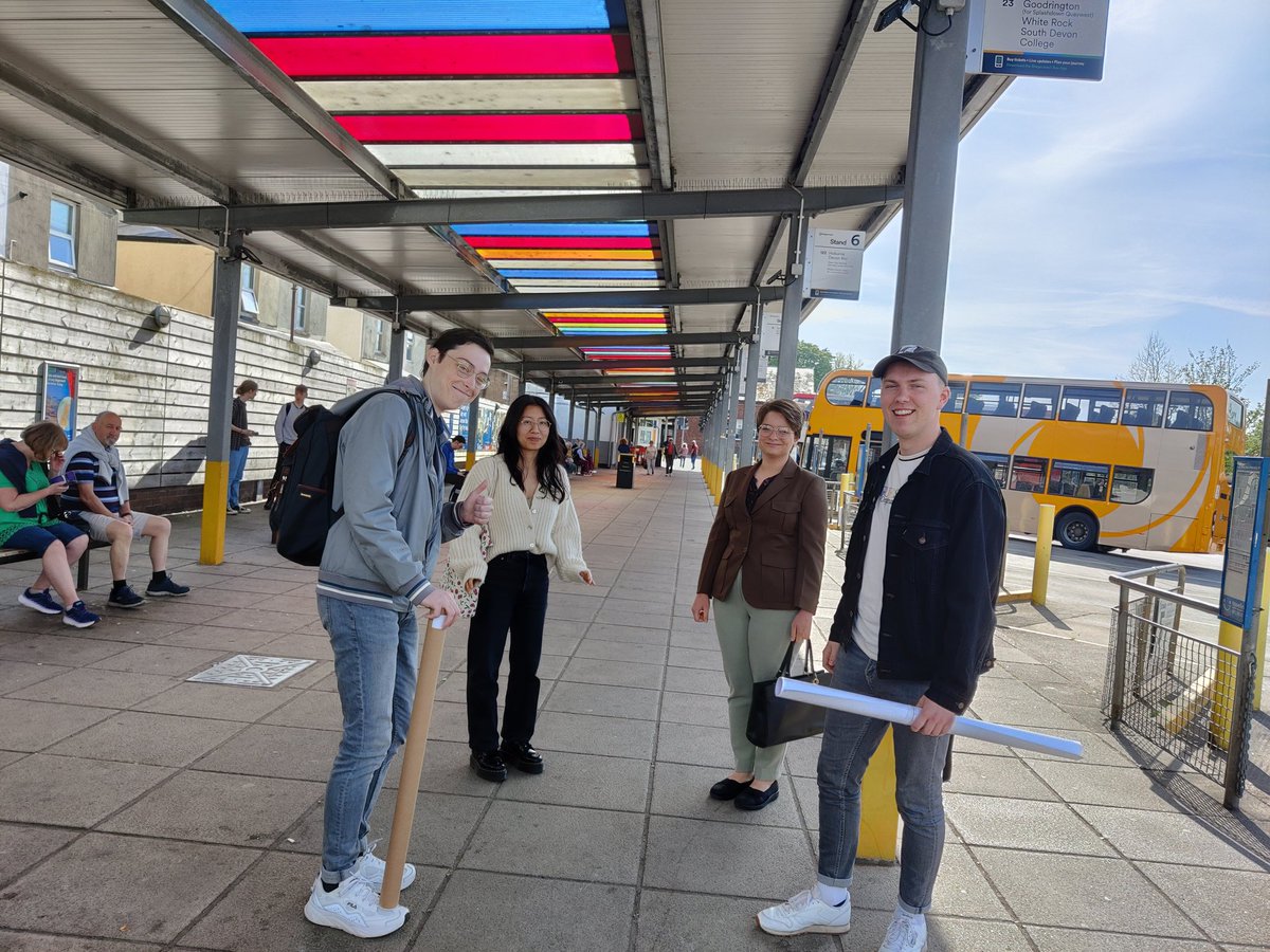 @ExUniOptPhotSoc <a href="/CMRI_Exeter/">Centre for Metamaterial Research and Innovation</a> Sunny day out visiting South Devon College in Paignton to listen to some talks, find out about the photonics industry in the southwest and present some posters!