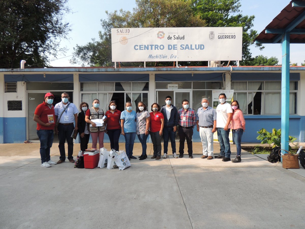 Capaseg_CS's tweet photo. La #CAPASEG participa de forma activa en la Semana Nacional de Protección contra Riesgos Sanitarios a través del Programa Agua Limpia dando capacitación para la correcta Cloración del Sistema de Agua en #Mochitlan, #Petaquillas y #Acapulco https://t.co/69dZ7asLG5