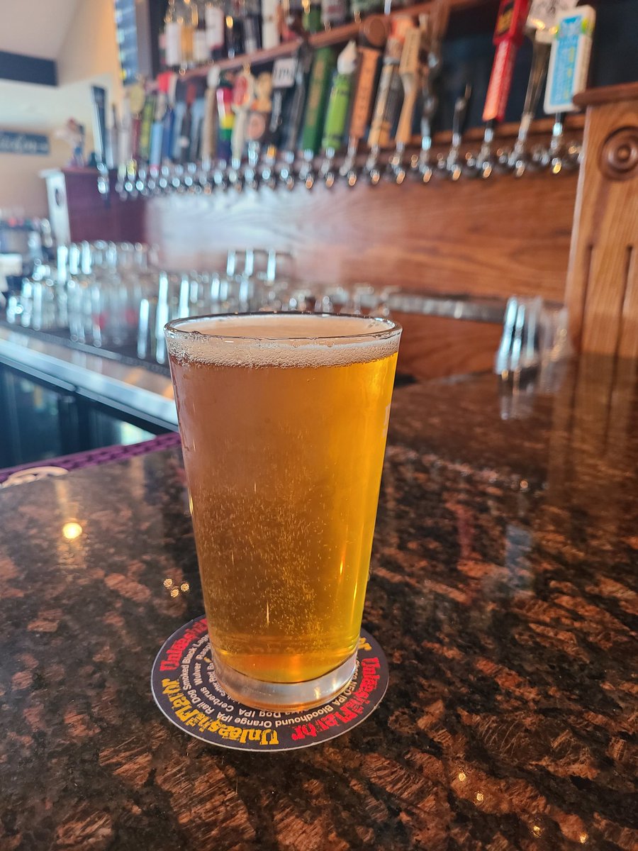 RhinegeistAli's tweet photo. Is today some sort of holiday? It is! It's Nashville Hot Chicken day @PoorRichardPub ! Get it while you can and pair it with a $5 @rhinegeist #Truth! #spicy #IPAsfordays #thirstythursday https://t.co/8jxoGNv0zN