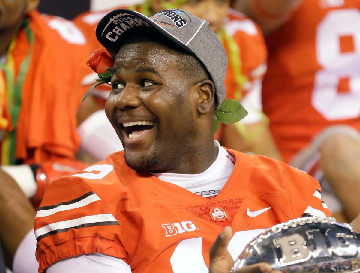 barstoolsports's tweet photo. Ohio State University Will Now Be Paying Players For Their Classroom Performance https://t.co/zOTfXzsllB https://t.co/DKKwlSu0tg