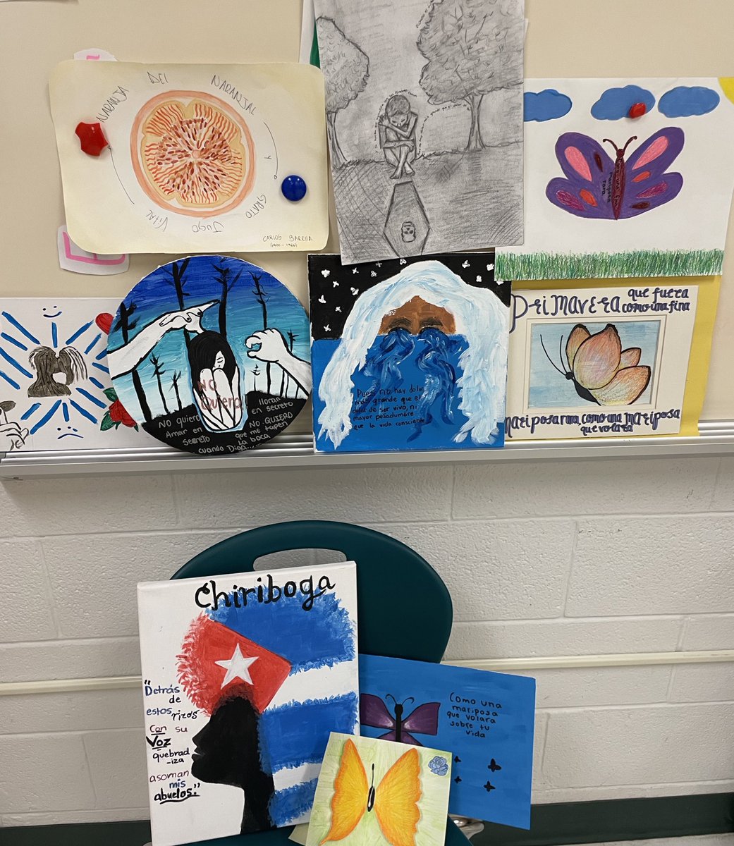 SenoraHaston's tweet photo. Adv Spanish 4 turned in their art and poetry projects and celebrated with a gallery walk, some cinco de mayo fun, and mi cumpleaños 🥳🎉🎂🎨🖼
@WoodbridgeHS @PWCSWorldLang #wshsspanish https://t.co/gdcCSYY9qx
