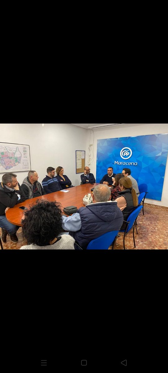 maracena_pp's tweet photo. Ayer celebramos nuestro comité ejecutivo del PP de Maracena junto a nuestro presidente principal @franalhendin, nuestro Diputado de Zona @SalustianoUG y nuestro Presidente Local @juliomaracena1.

Damos el comienzo a la precampaña en Maracena.
#AndalucíaAvanza https://t.co/ARpDhyKeM0