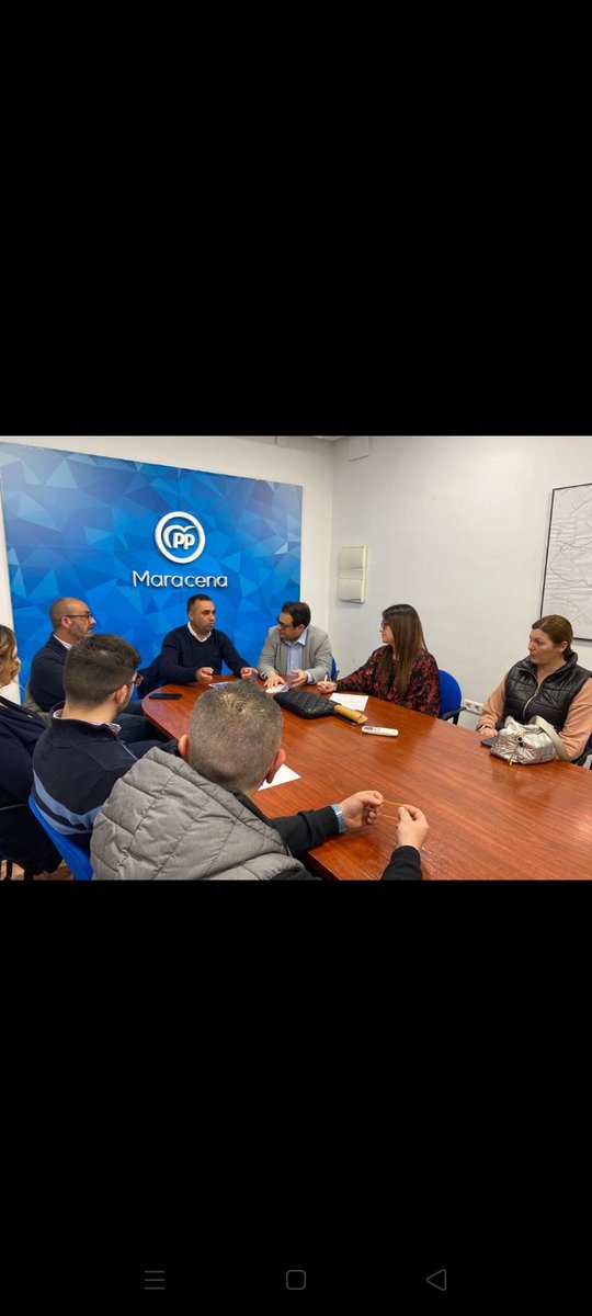 maracena_pp's tweet photo. Ayer celebramos nuestro comité ejecutivo del PP de Maracena junto a nuestro presidente principal @franalhendin, nuestro Diputado de Zona @SalustianoUG y nuestro Presidente Local @juliomaracena1.

Damos el comienzo a la precampaña en Maracena.
#AndalucíaAvanza https://t.co/ARpDhyKeM0
