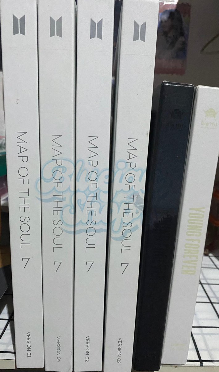 Seoul_Merchant's tweet photo. #SeoulMerchant_GIVEAWAY 
ALBUM GIVEAWAY 

RT
FOLLOW US + @bluejayshop (🔔) https://t.co/8U2NxOqyxW