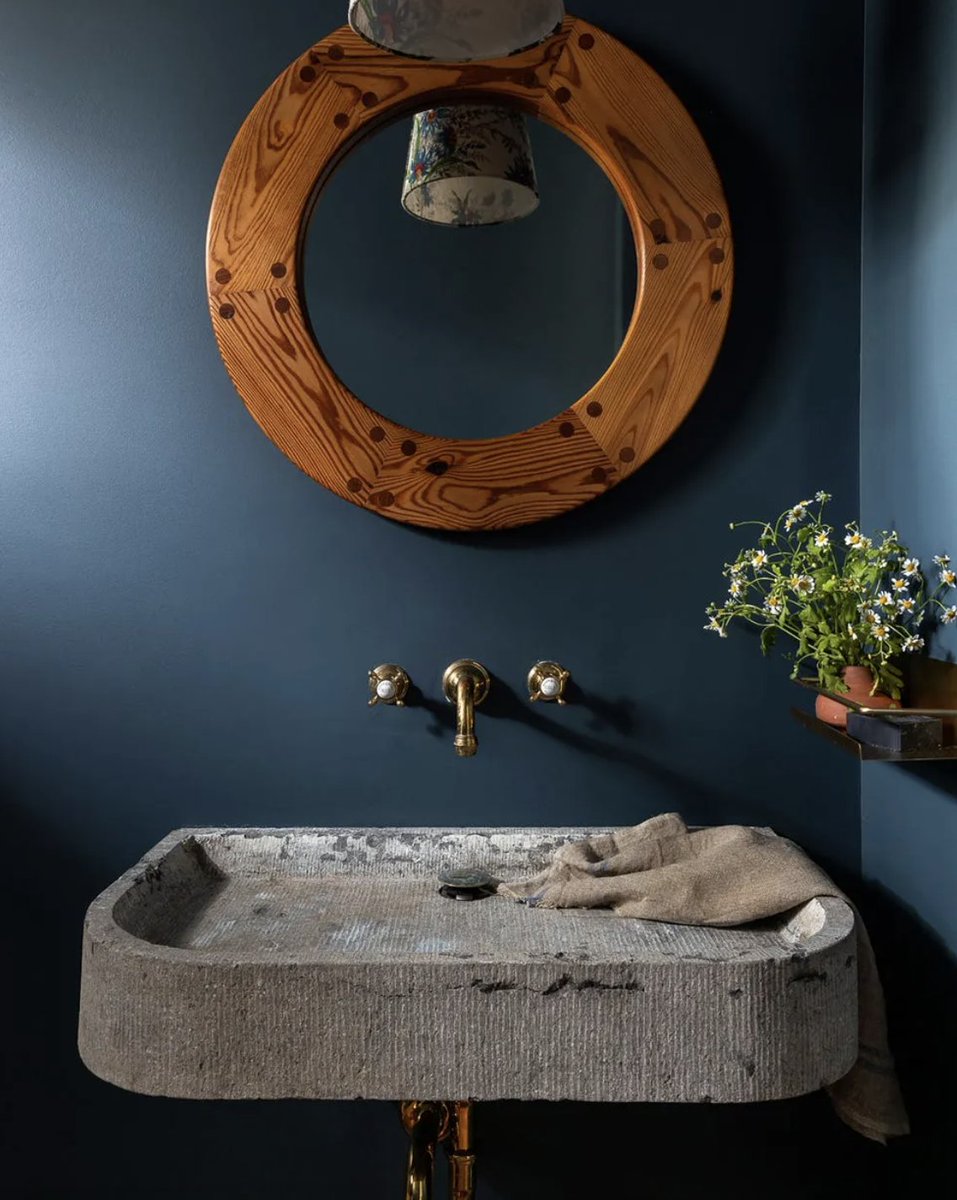 Wow to this utility room featuring a unique Scandinavian midcentury mirror... More inspo here zcu.io/gaYX