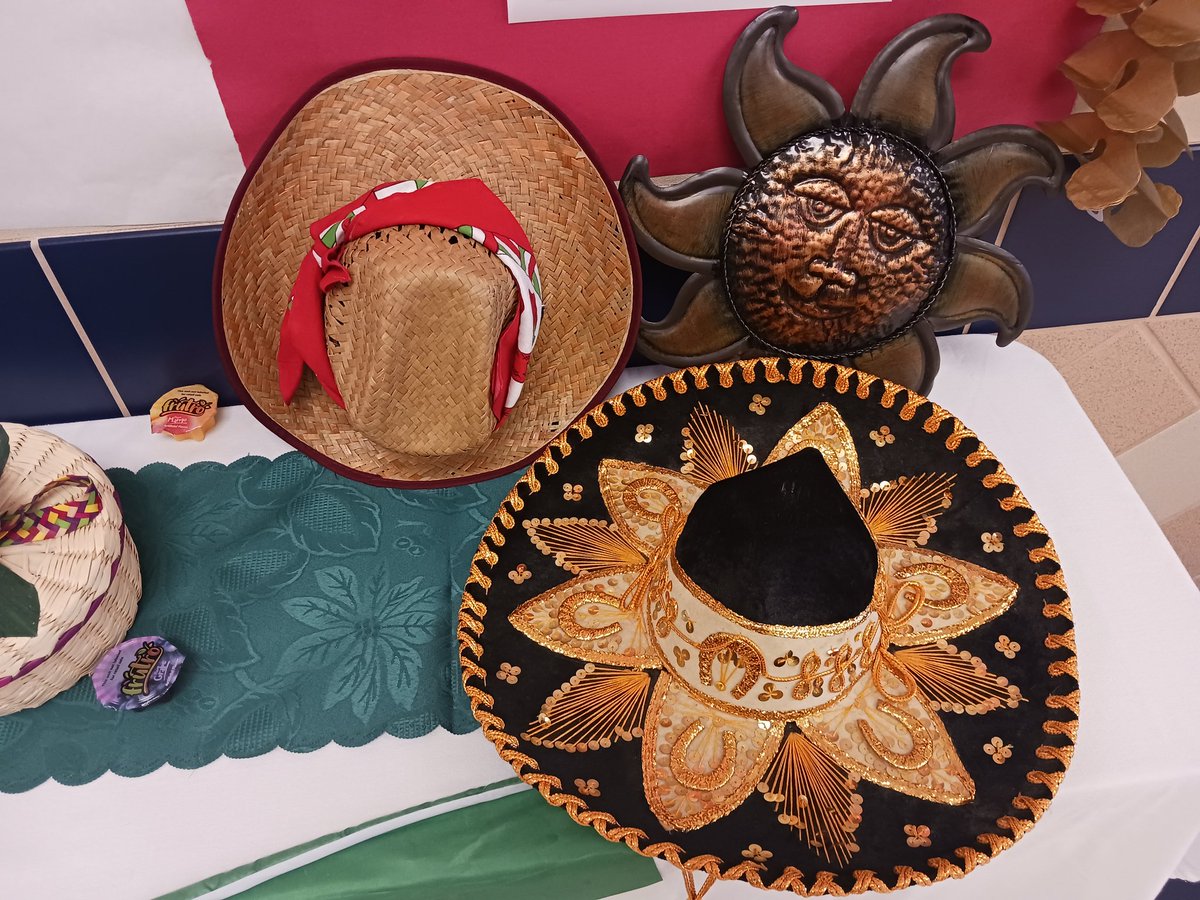 LillianSampso10's tweet photo. SPRING ISD TRANSPORTATION  celebrating CINCO DE MAYO. Thanks,  @revjackmann @DBaxterspring @SpringISD @Shuester @Valenciaadaaa for you support and special thanks for ALL who helped with this wonderful display! We are HONORING our LEADERS OF TODAY. https://t.co/JwHji45xW5