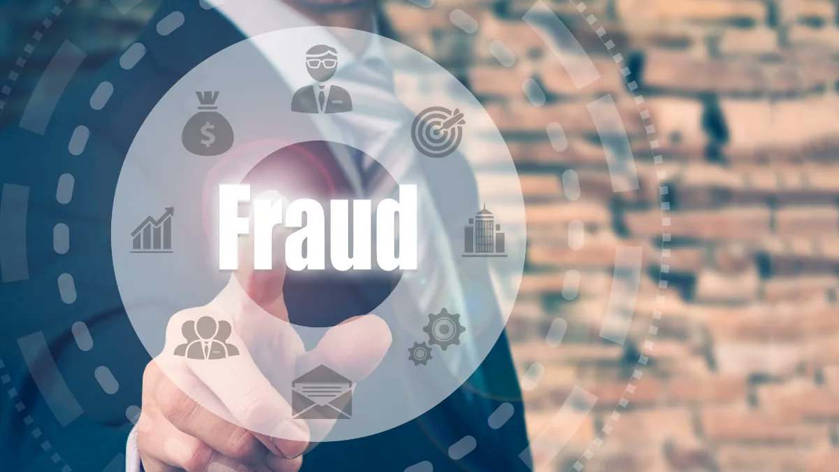 Tax Tip - Businesses: Protect yourself from scams and fraud -- know what to expect from the CRA buff.ly/3s5aHp4
