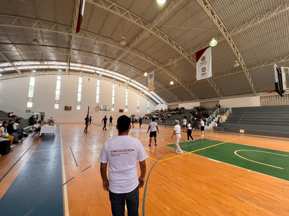 SP_Veracruz's tweet image. A través de la Dirección General de Vinculación Institucional participamos en la “Feria de la Salud, Deporte y Bienestar” convocados por la Escuela de Bachilleres “Constitución de 1917”.