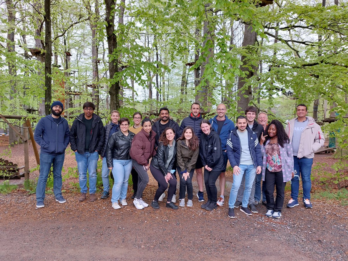EtnThread's tweet photo. Ready to go climbing! #funforest @CokajErgys @martinastavole @deni95_ @AndreaLtwit @indrapatil_07 @KonstantinaNtar @DavideManfredo https://t.co/Jd8IwkBONi