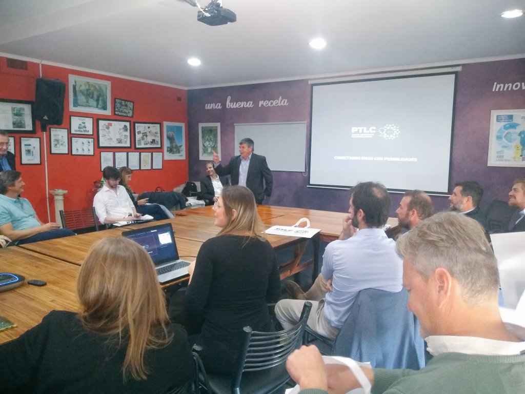 PTLCSAPEM's tweet photo. #ptlc
📢 Presentamos el @PTLCSAPEM a los miembros de la #redppar
@matozoeduardo https://t.co/bJs9Byq7Vj