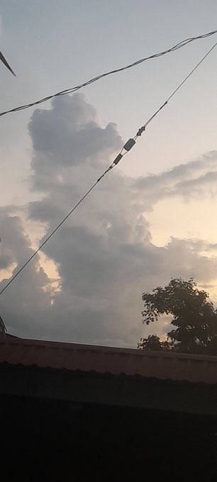 DiloConPerritos's tweet photo. Cómo no va a estar lindo el cielo, si mi perrito está allá arriba 🐩 https://t.co/uRSfFRa0fY