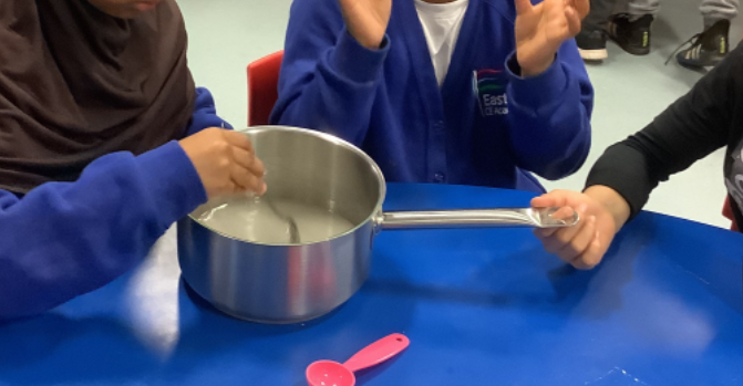 easton_academy's tweet photo. In cookery, year 4 made the East African sweet, kashata coconut candy @DBAT_UK #year4 #EastAfrica #cookerylessons #primarycurriculum #knowledgeandskills https://t.co/3csCKCk4p2