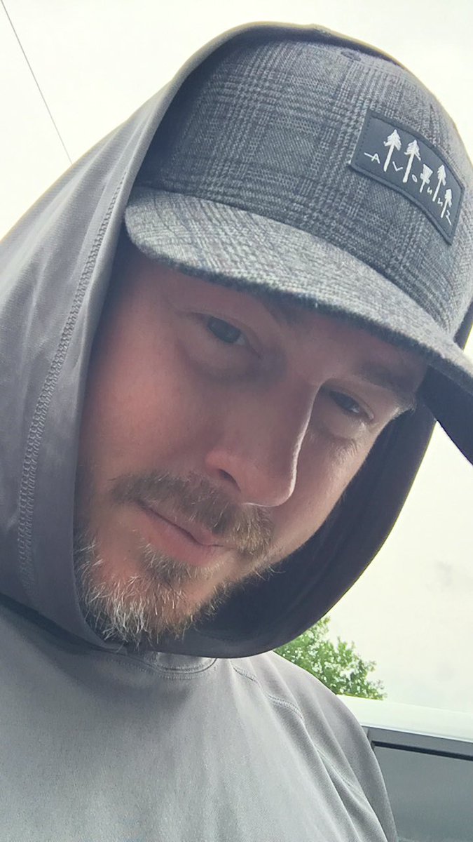 iDubYa87's tweet photo. I’m just grinding and losing fake friends 🤷🏻‍♂️ https://t.co/T1elYEzE3g
