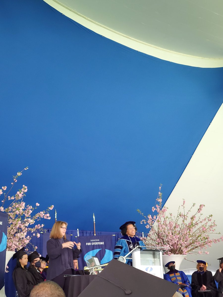 Lynn Pasquerella (@commishaacu) on Twitter photo So excited to be at Olin College for Gilda Barabino's installation as Olin's 2nd president! So excited to be at Olin College for Gilda Barabino's installation as Olin's 2nd president!