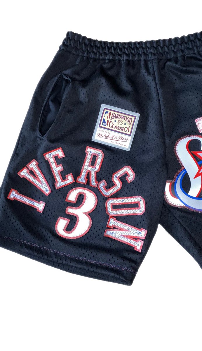 McFlyy__'s tweet photo. Allen Iverson hardwood classic jersey rework🧵☄️🔥 https://t.co/0cZGNRpxkj